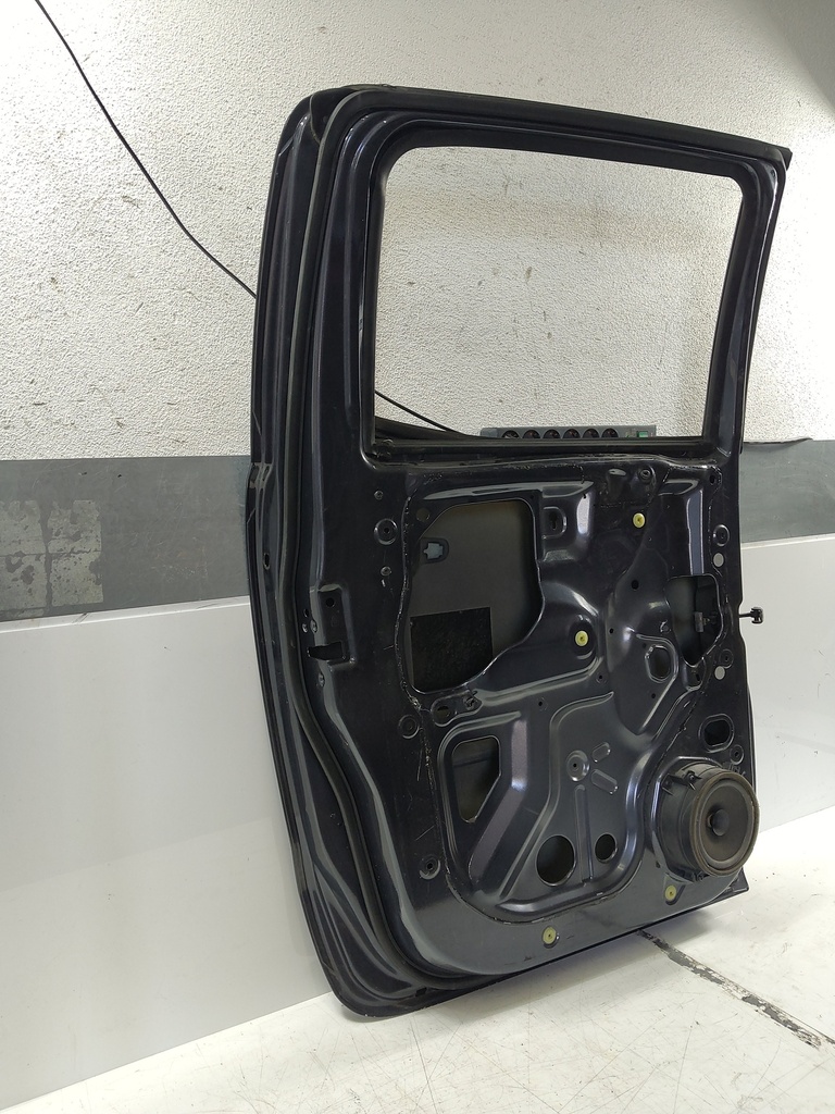 [MTD-532343] Puerta trasera izquierda Ford Ranger 2019 Sea Grey (Metallic) gris