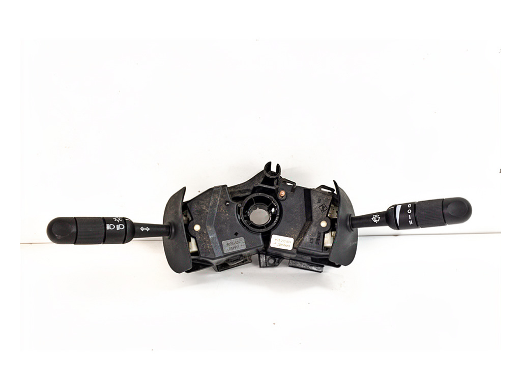 [STARK-930853] Combinado de luces e intermitentes MASERATI 3200 GT Coupe 1998-2002