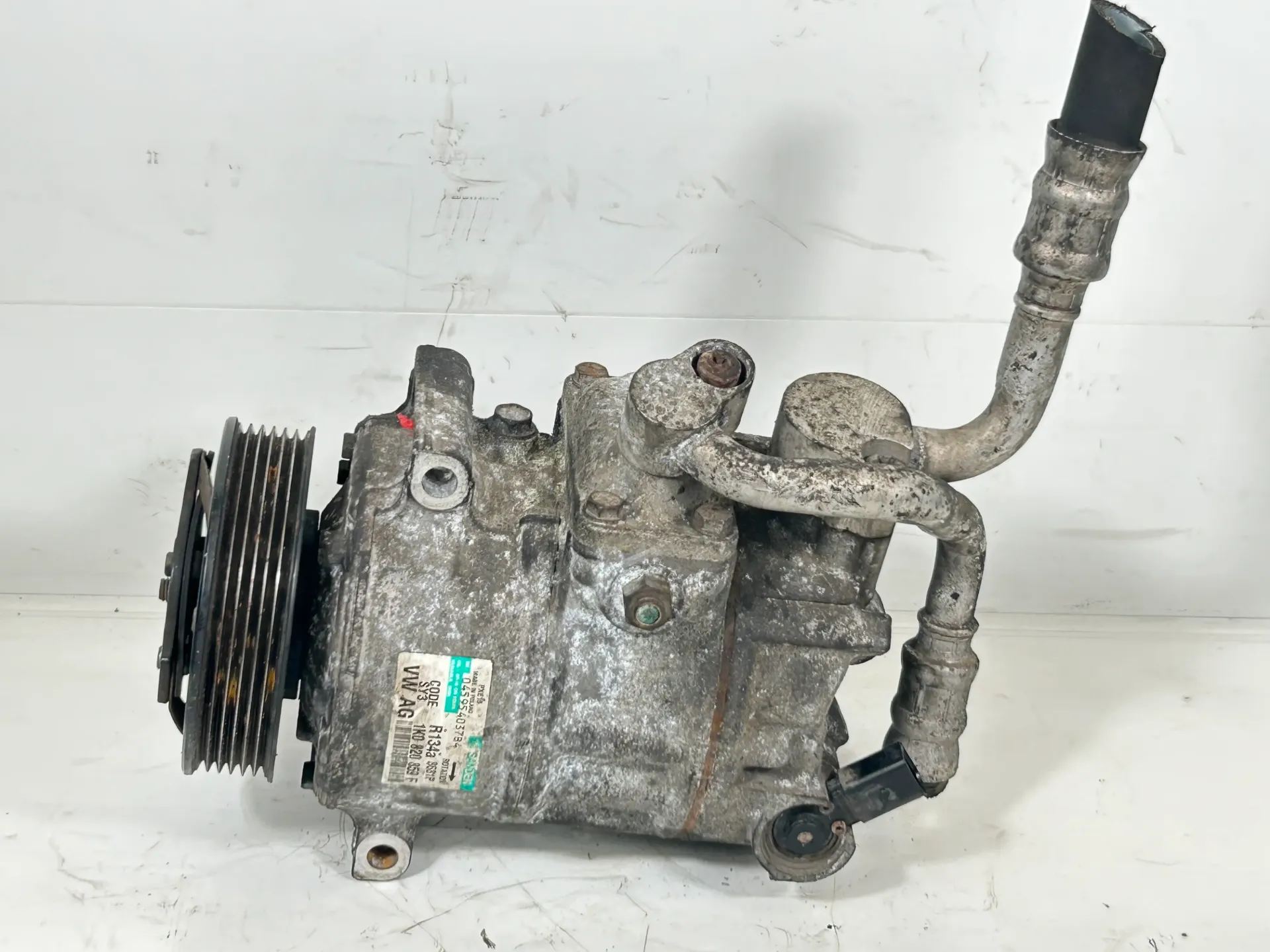 Compresor AC Audi A3 1,9 TDI BXE BKC 105cv 2008 1K0820859F