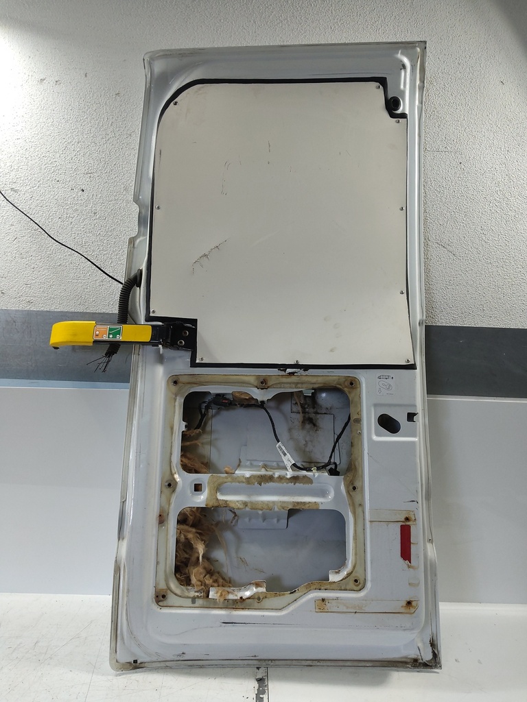 [MTD-533741] Puerta trasera derecha Ford Transit Custom V362 2019