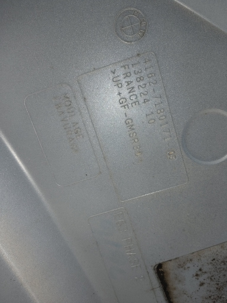 [MTD-532495] Portón trasero BMW Serie 6 E63 M57D30 2009