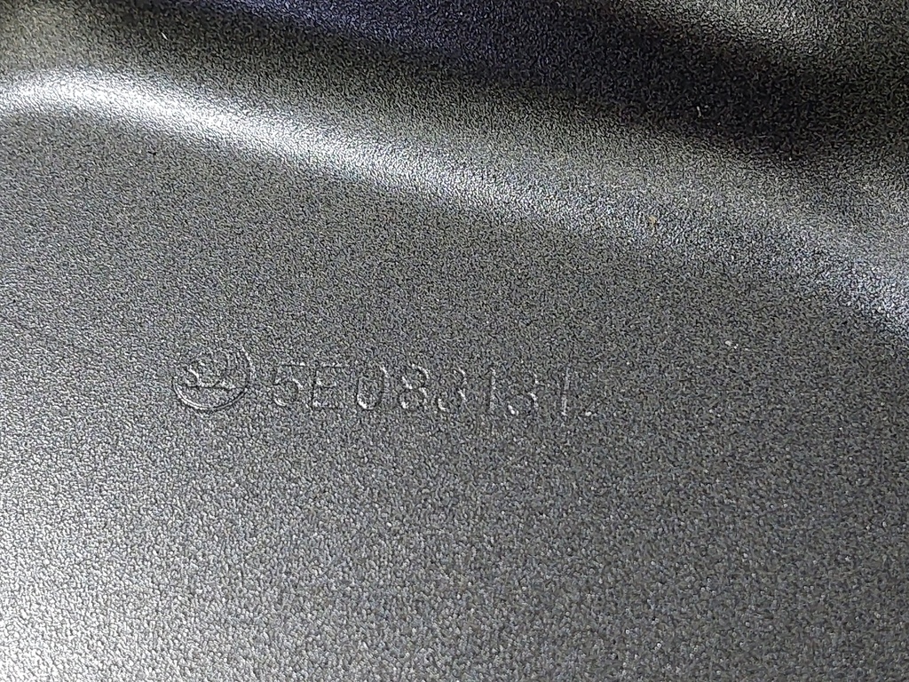[MTD-533836] Puerta delantera derecha Skoda Octavia III 5E5 2016 2,0 TDI CRMB CRM