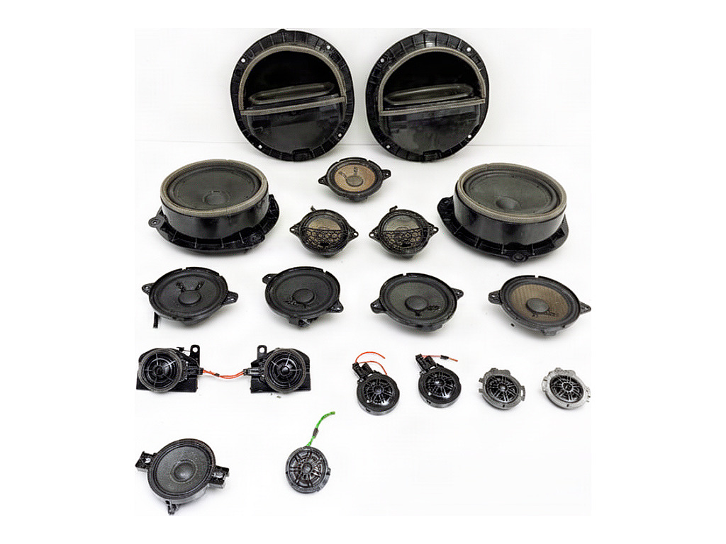 [STARK-934611] Juego de altavoces AUDI Q5 Sportback (FYT) 2021-2022