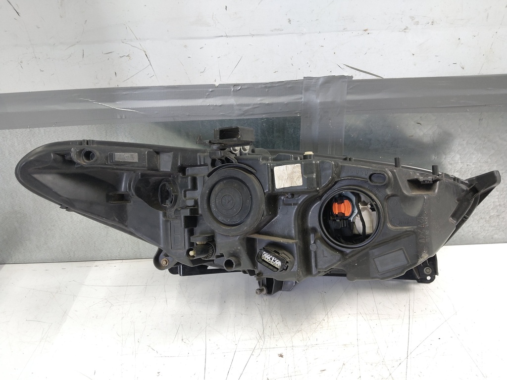 [MTD-532732] Faro derecho Ford Mondeo V Turnier 2015