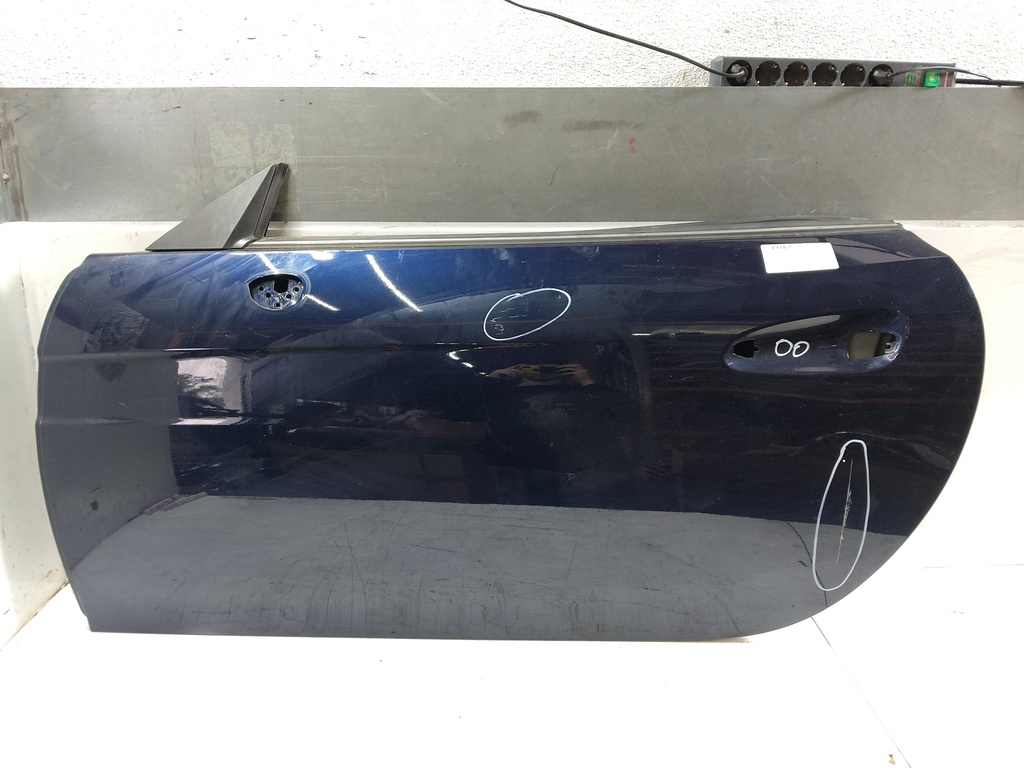 [MTD-533376] Puerta delantera izquierda para Mercedes-Benz SLK 2012 MANUFAKTUR cavansite