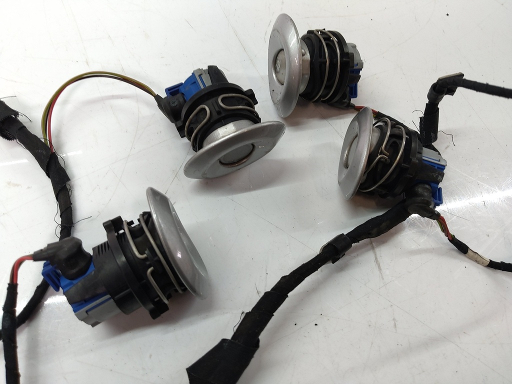 [MTD-533911] Sensores de aparcamiento con mazo de cables Porsche 911 996 1999 M96