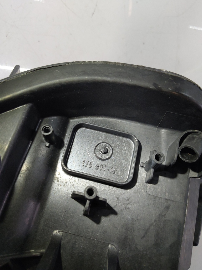 [MTD-532947] Faro derecho BMW Serie 1 F20 2014 N47D16A, N47D16U1, N47