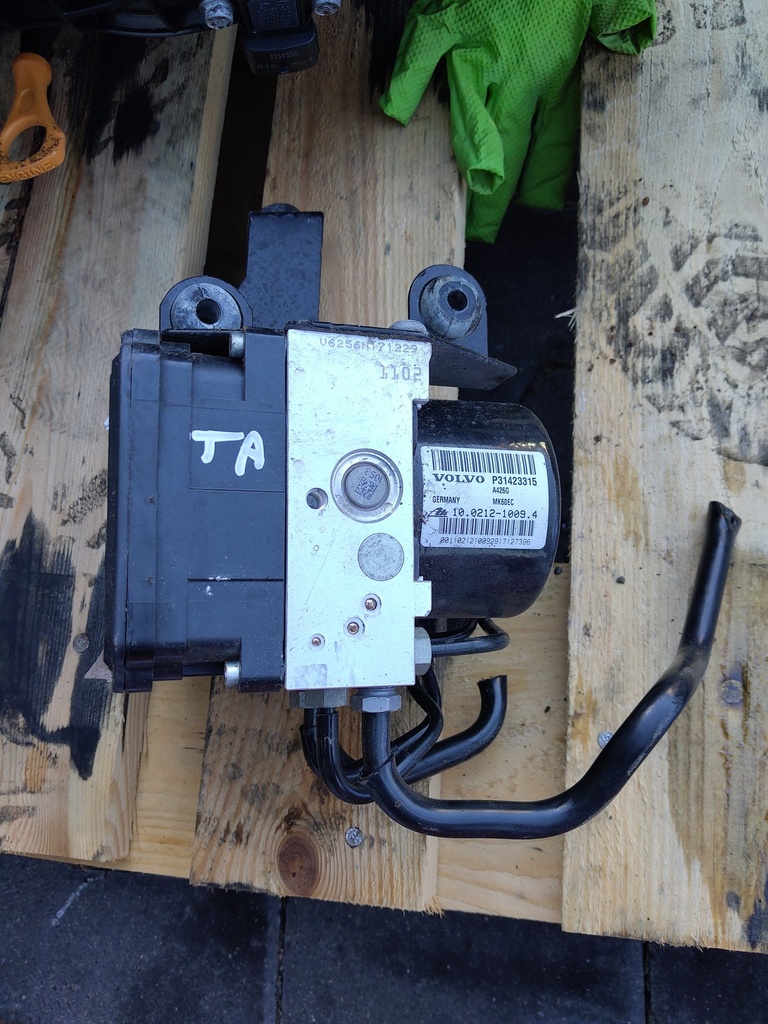 [MTD-524229] Módulo de control del ABS Volvo V40 (525)