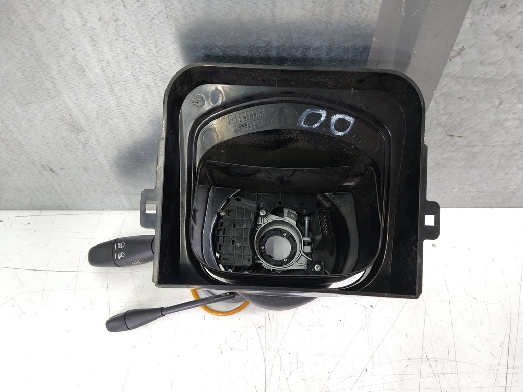 [MTD-532553] Interruptor en la columna de dirección Mercedes Sprinter W906