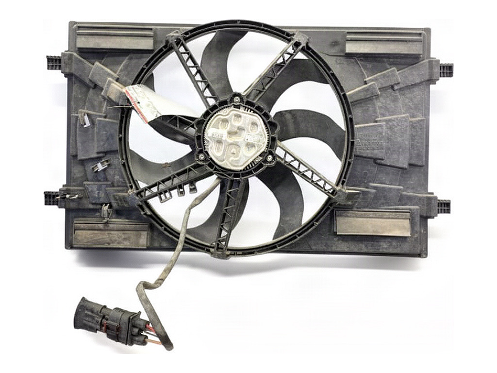 [STARK-936983] Electroventilador Skoda Octavia III Combi