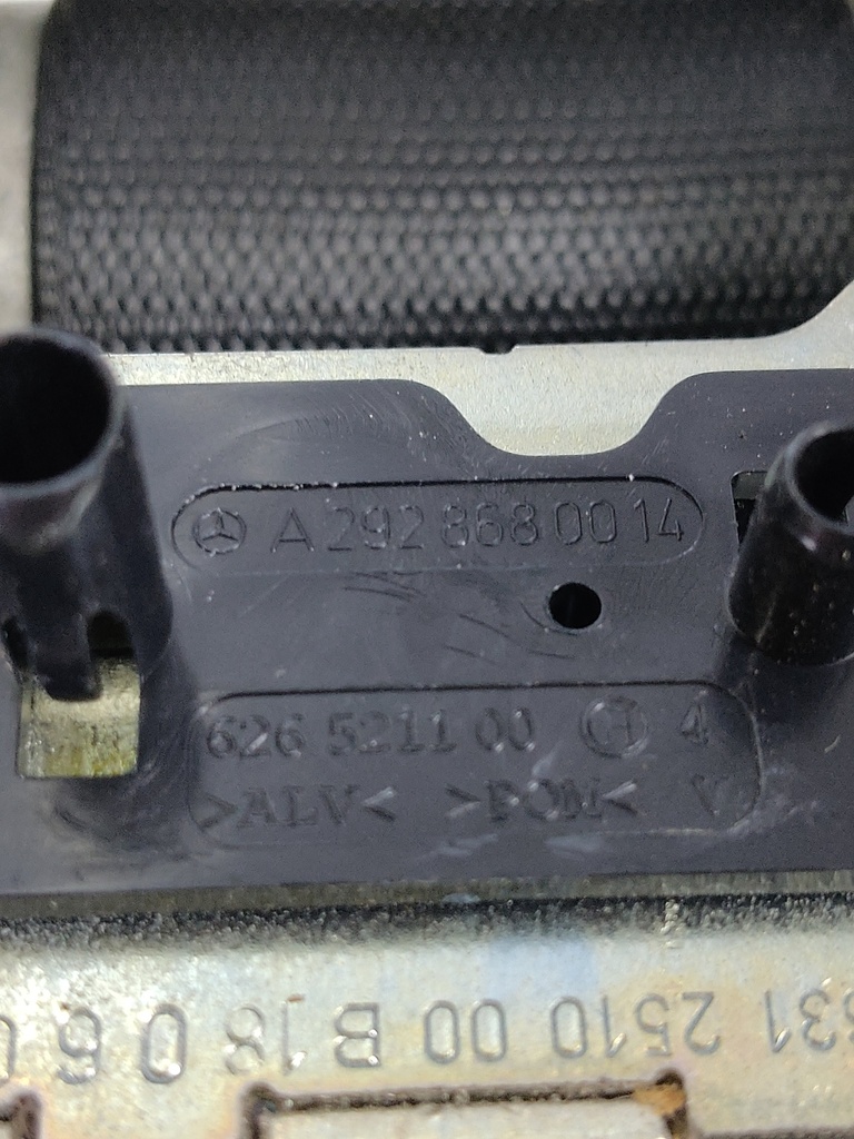 [MTD-532551] Cinturón de seguridad asiento derecho Mercedes Clase E W213 2019 E 220 d