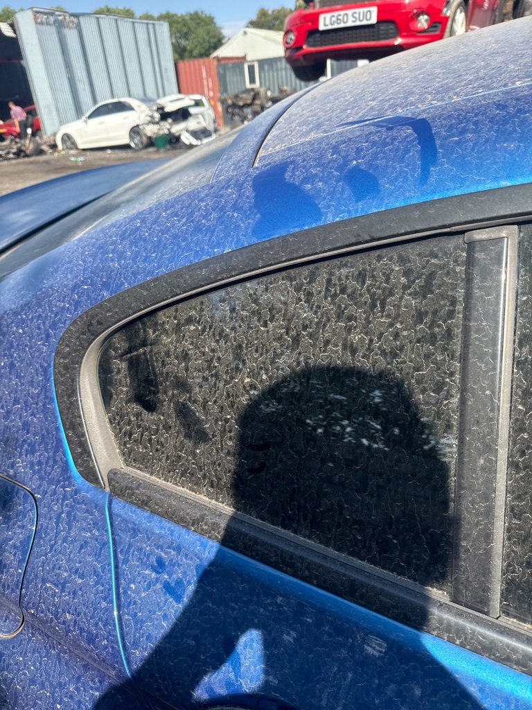 [MTD-533610] Cristal de puerta trasero derecho BMW Serie 6 2018