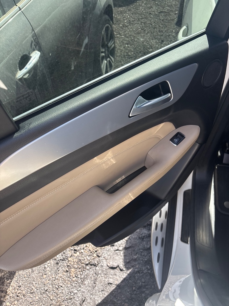 [MTD-532251] Panel interior de puerta trasera izquierdo Mercedes-Benz M-Class 2012