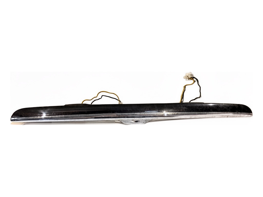 [STARK-930667] Moldura del portón trasero MASERATI 3200 GT cupé 1998-2002