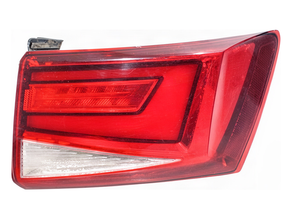 [STARK-939858] Piloto trasero derecho SEAT ATECA (KH7, KHP) 2016-2022