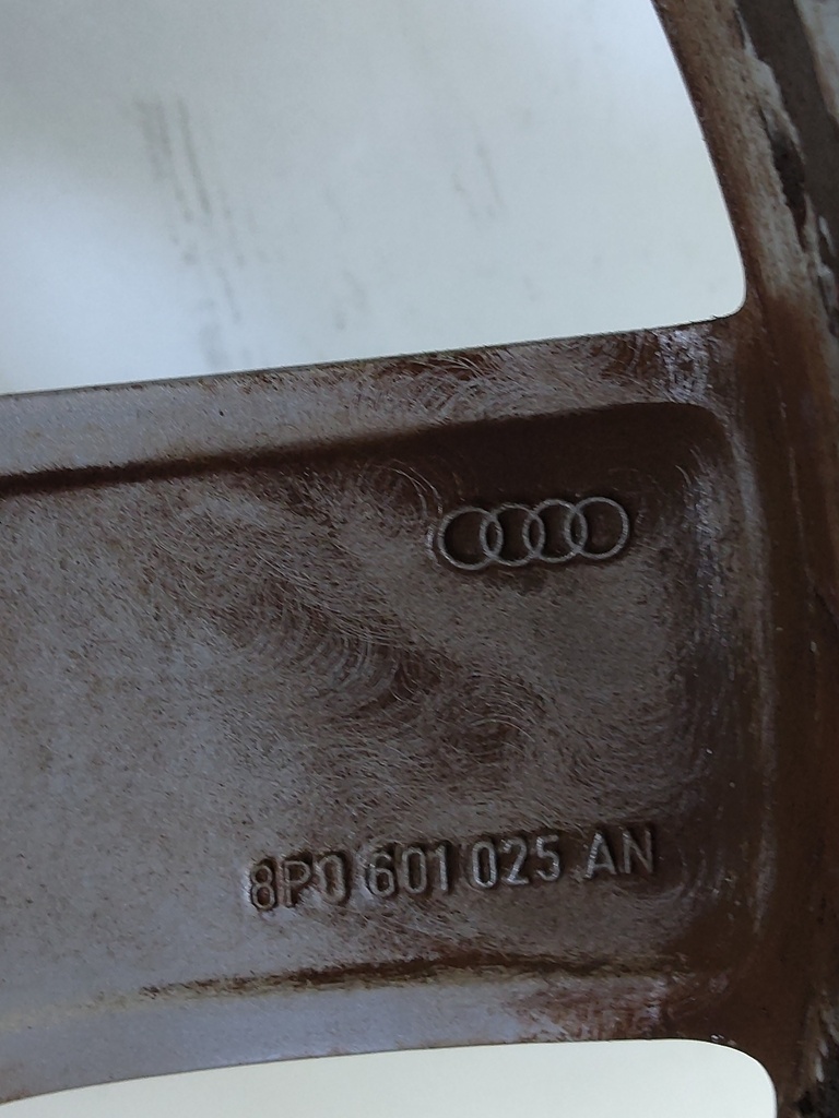 [MTD-532143] Kit de llantas de aleación Audi A3 1.6 TDI 2012