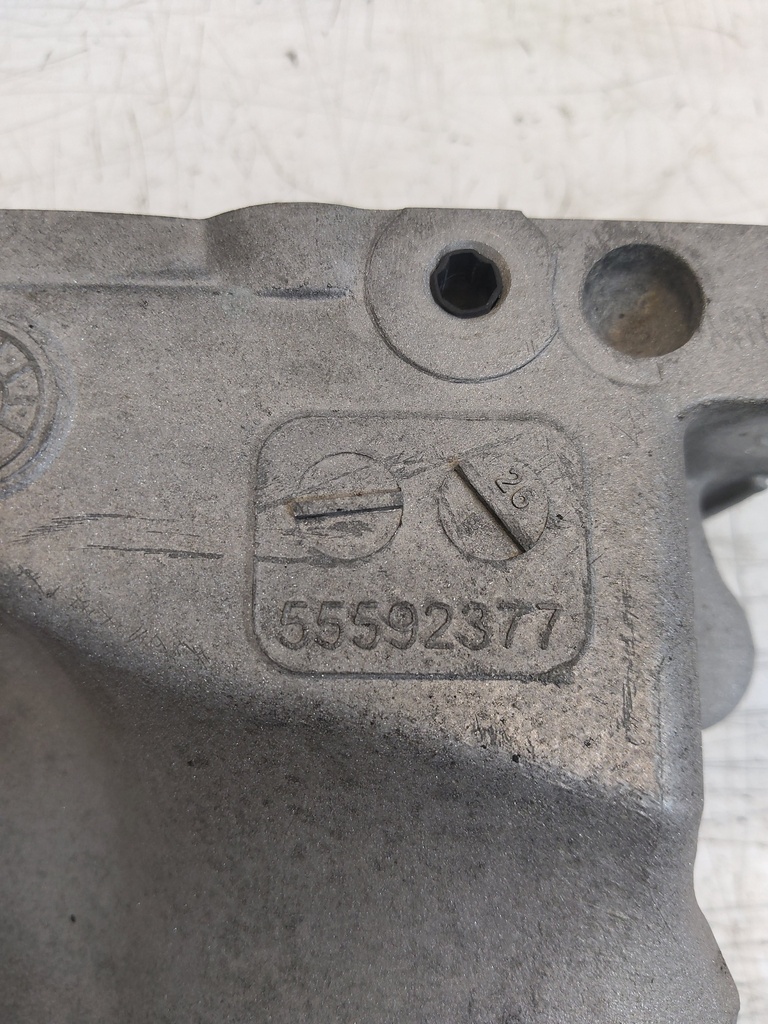 [MTD-532913] Parte superior del cárter de aceite MG ZS 2020 10E4E 55592377