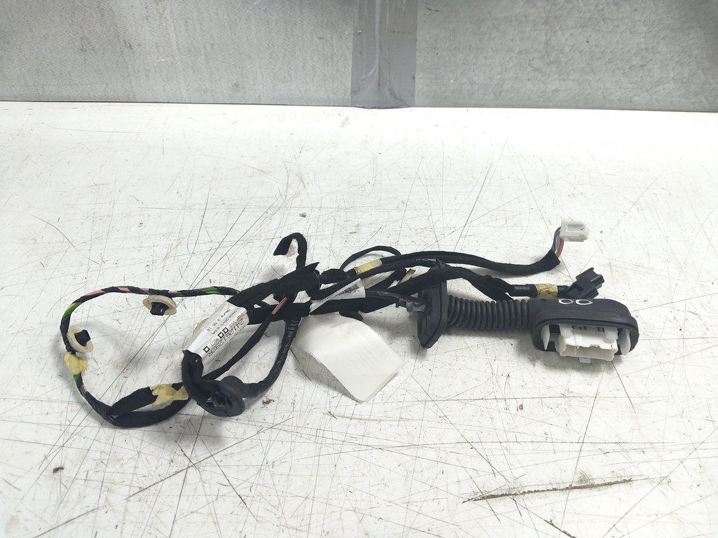 [MTD-533151] Mazo de cables puerta trasera izquierda Dacia Sandero III 2025 1.0 TCe 90