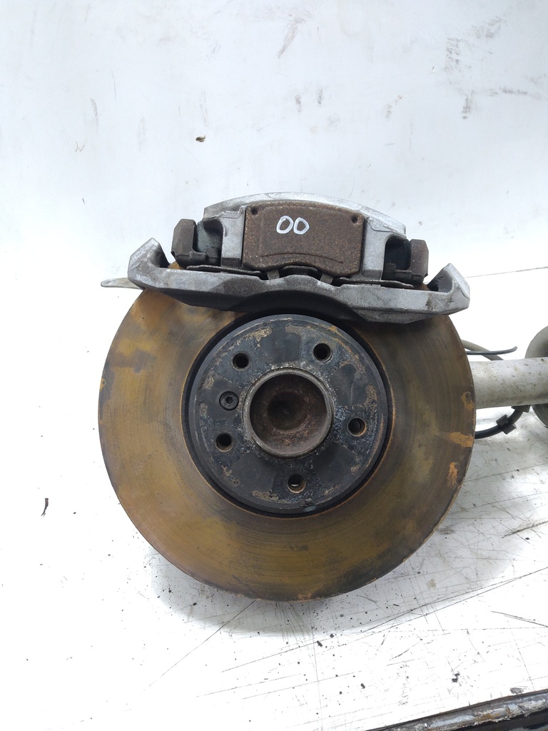 [MTD-533461] Buje de rueda y amortiguador delantero derecho BMW 5 Series 535d 2009