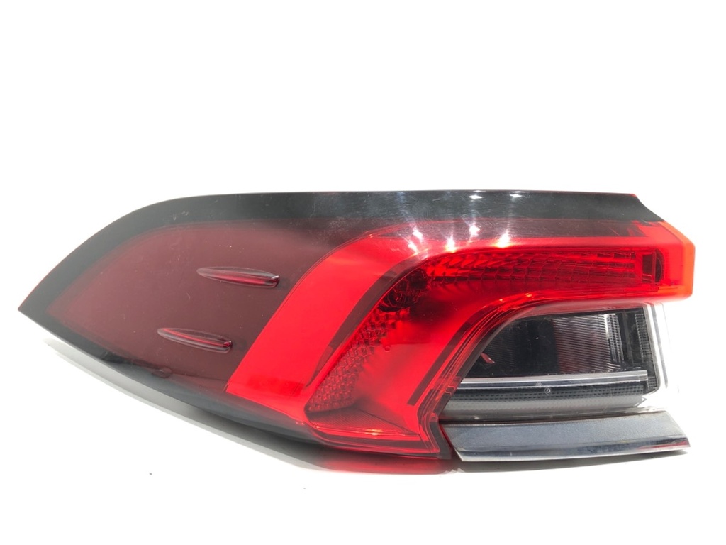 [STARK-834212] Piloto trasero izquierdo Toyota Corolla Sedan (_E21_) 2019-2022