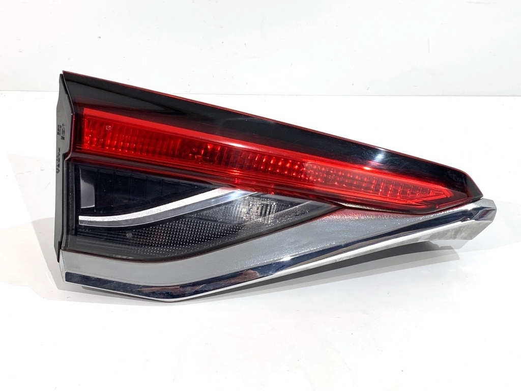 [STARK-834257] Piloto trasero izquierdo Toyota Corolla sedan (_E21_) 2019-2022