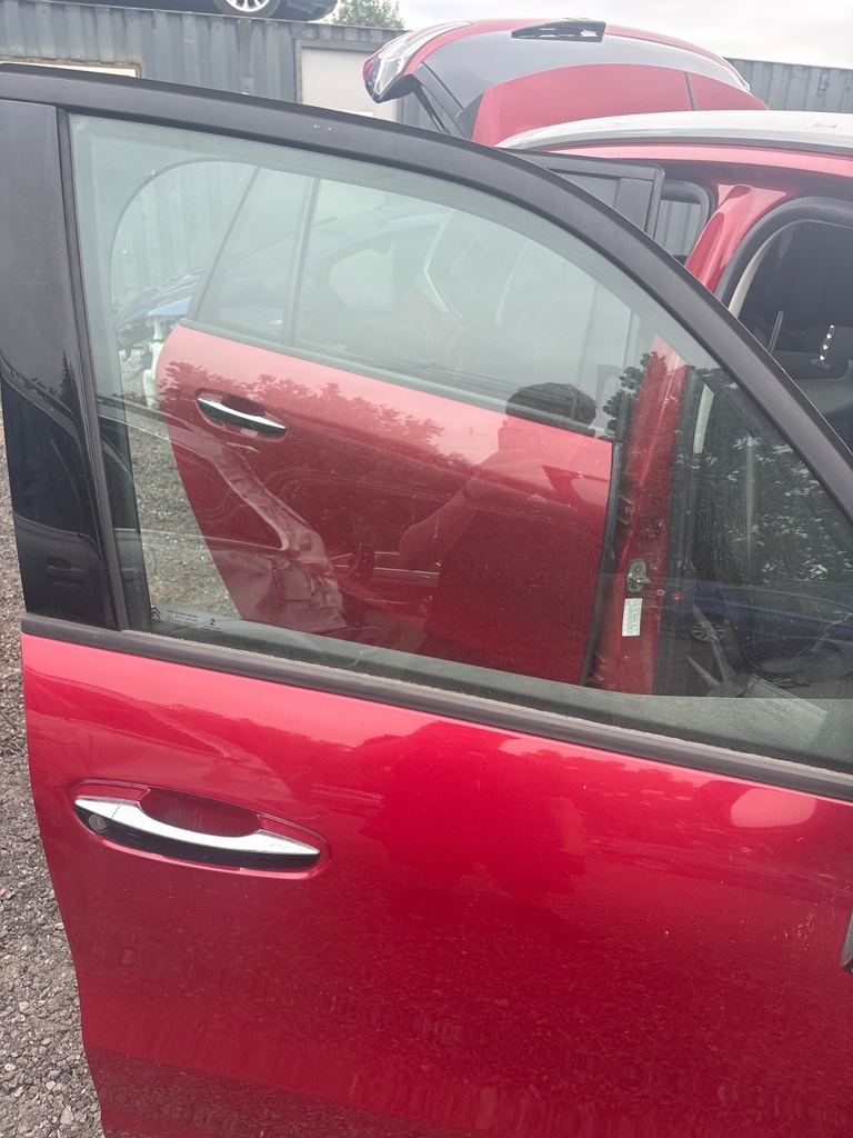 [MTD-532021] Cristal puerta delantera derecho Citroen C4 Grand Picasso 2017 EPY ruby red
