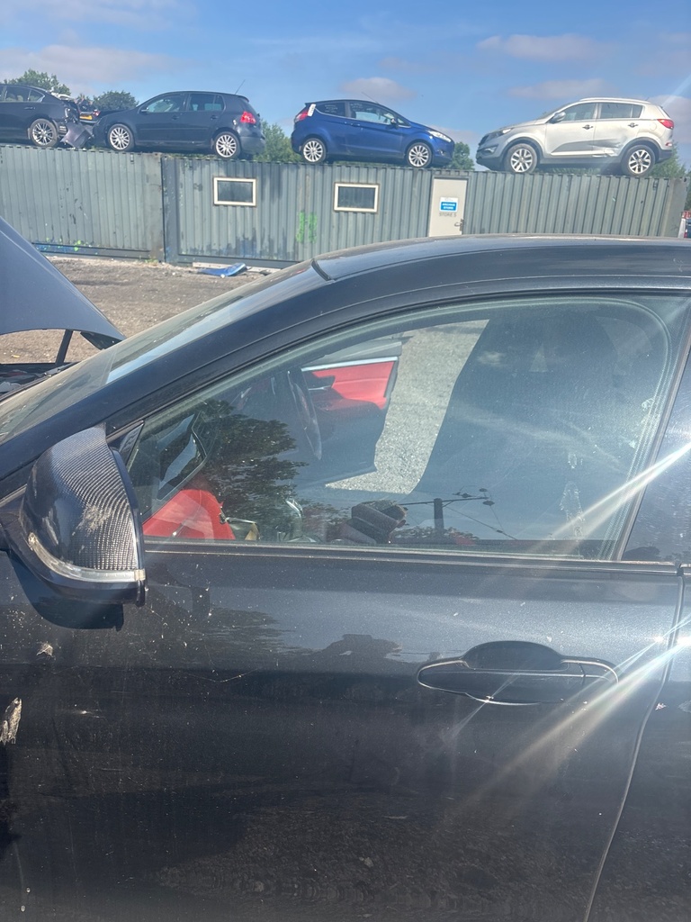 [MTD-532170] Cristal de puerta delantero izquierdo BMW Serie 4 F36 2018