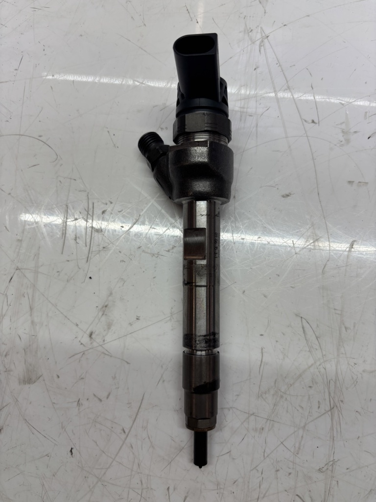 [MTD-450168] Inyector Toyota Avensis 1.6 D4-D 1WW N47C16A 0445110599