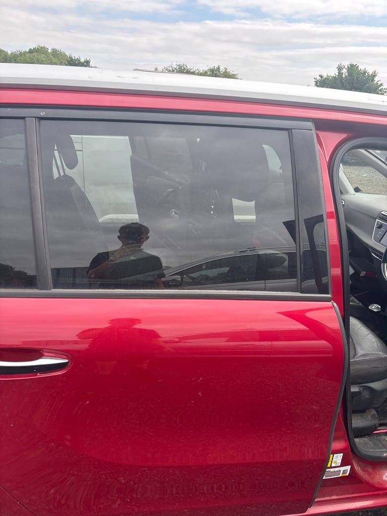 [MTD-532056] Cristal de puerta trasero derecho Citroen C4 Grand Picasso 2017