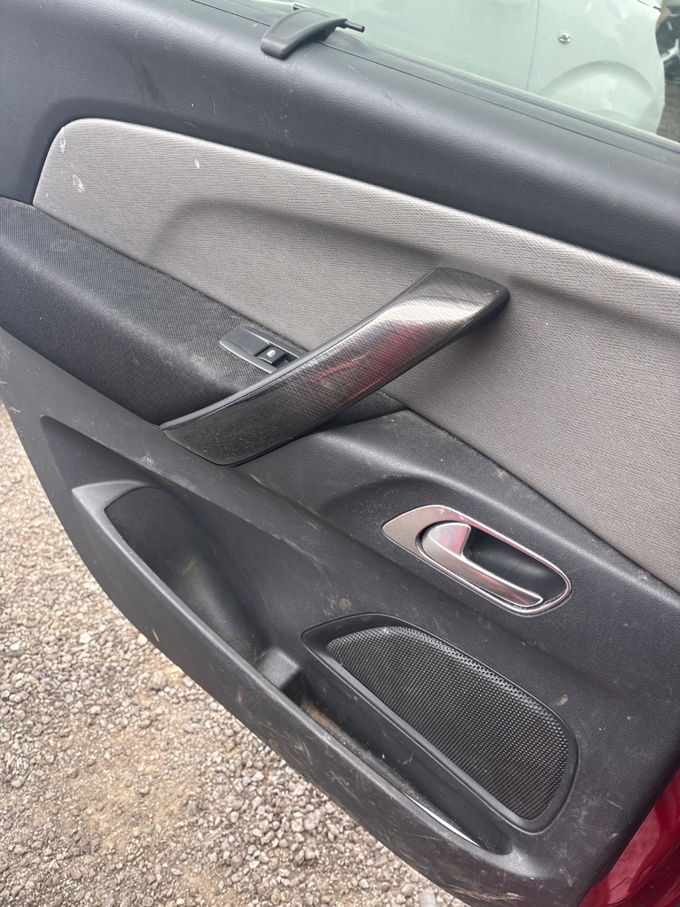 [MTD-532046] Panel interior de puerta trasera izquierdo Citroen C4 Grand Picasso 2017