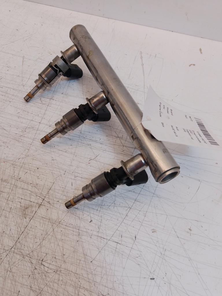 [MTD-532465] Rampa de inyección Audi A4 B7, A6 C6, BKH 3.2 FSI gasolina 06E130090C