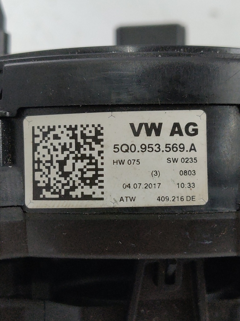 [MTD-532582] Interruptor del volante VW Passat B8 3G5 2017 DFCA DFC 2.0 TDI 5Q0953569A