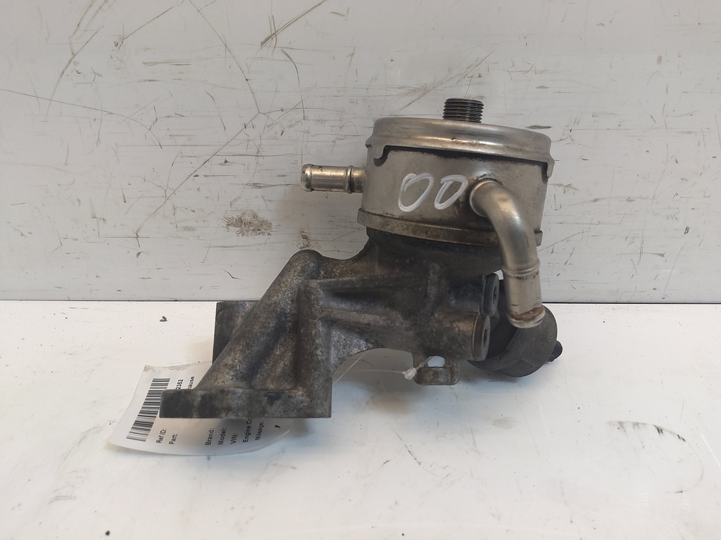 [MTD-533211] Carcasa del filtro de aceite Toyota Tundra 2005 2UZ-FE 4.7 4WD