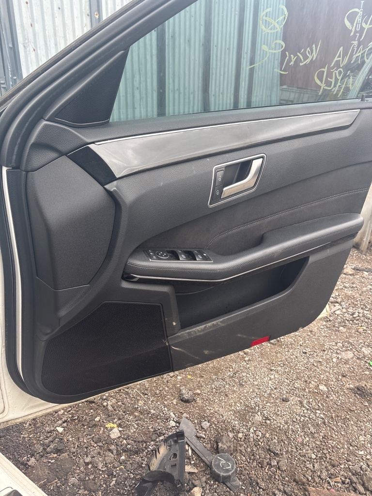 [MTD-533476] Arnés de cables puerta delantera derecha Mercedes-Benz E-Class 2013