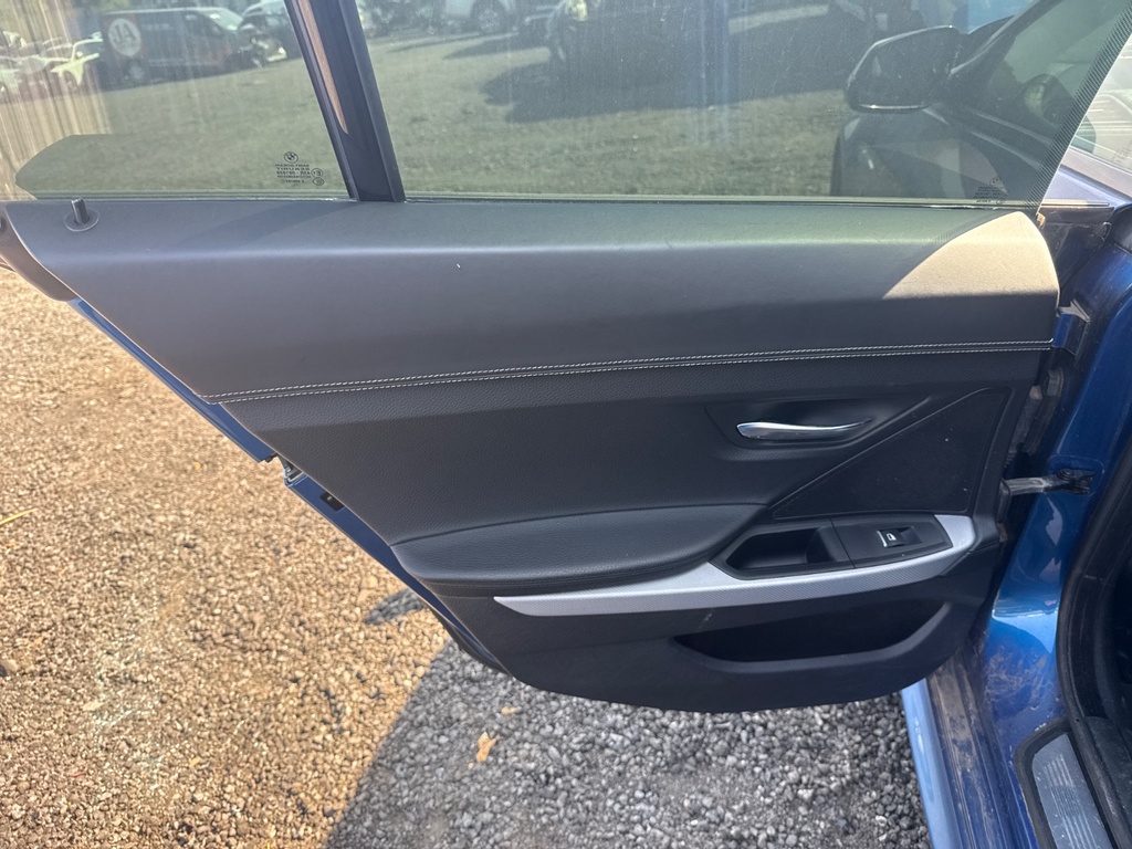 [MTD-533597] Elevalunas de puerta trasera izquierdo BMW Serie 6 2018 C1A blue
