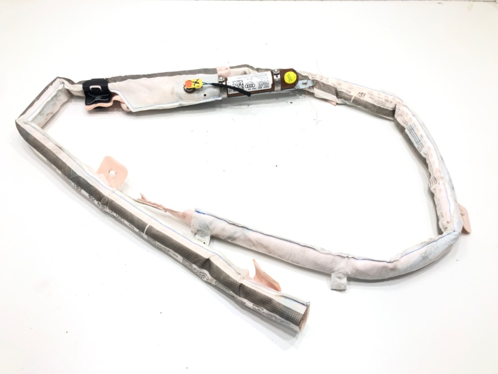 [STARK-665272] Cortina de aire lateral derecha AUDI Q3 (8UB, 8UG) 2011-2018