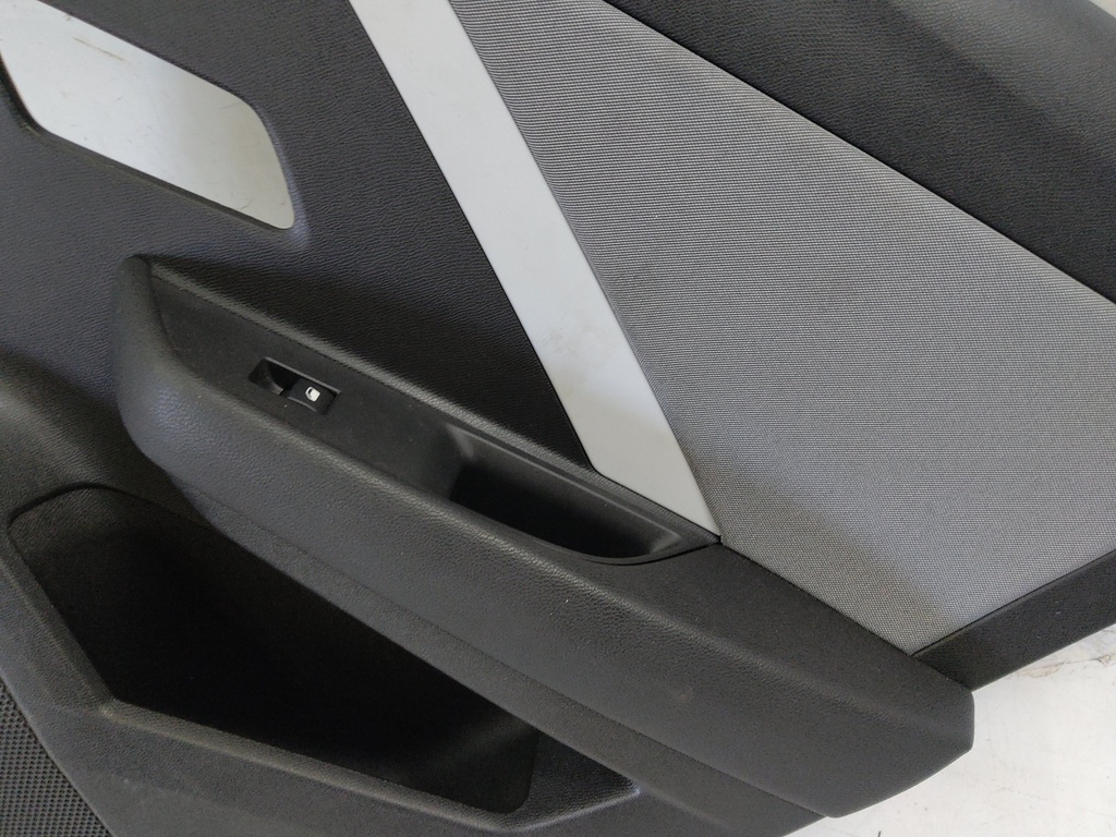 [MTD-524294] Revestimiento de puerta Opel Astra MK VIII 2023 1.5 TD OE 98503836ZF