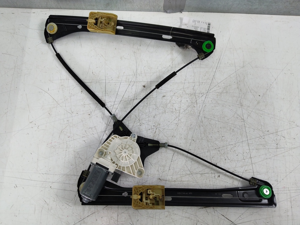 [MTD-532579] Motor de elevalunas VW Passat B8 3G5 2017 DFCA DFC 2.0 TDI 5Q4959801B