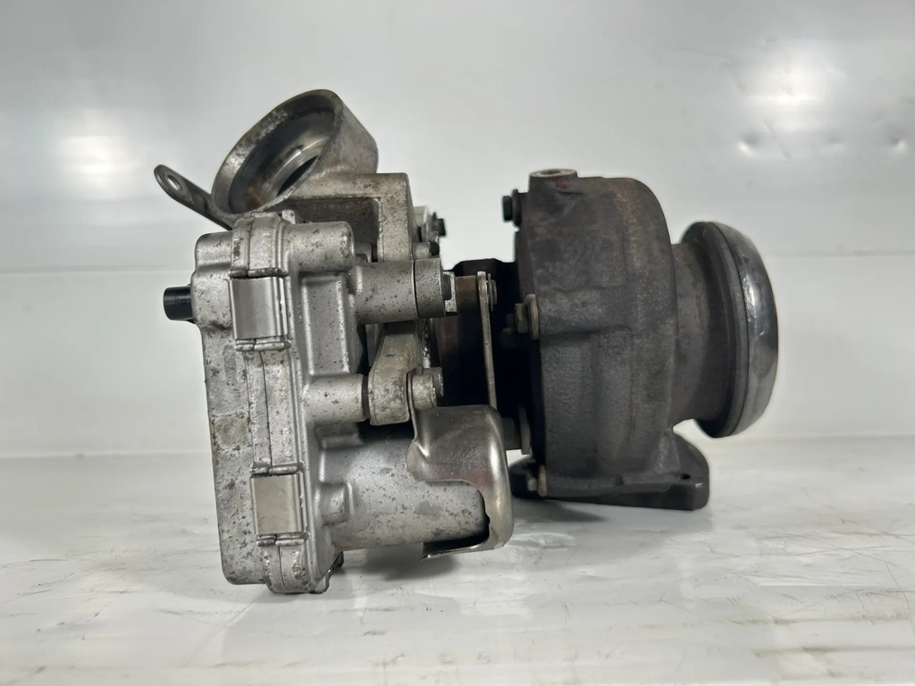 [1000822] Turbo Mercedes C200 2,2 CDI W204 651.913 A6510900086