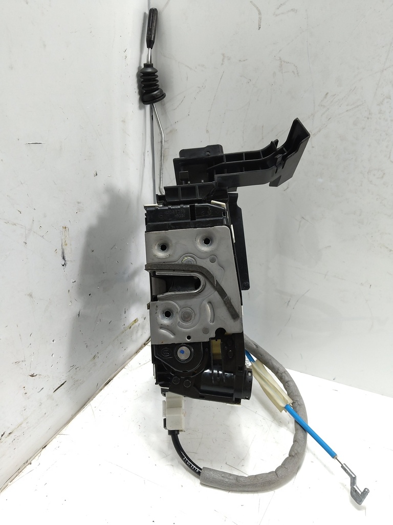 [MTD-534291] Cerradura de puerta Mercedes-Benz CLA X117 2015 M133.980 45 AMG