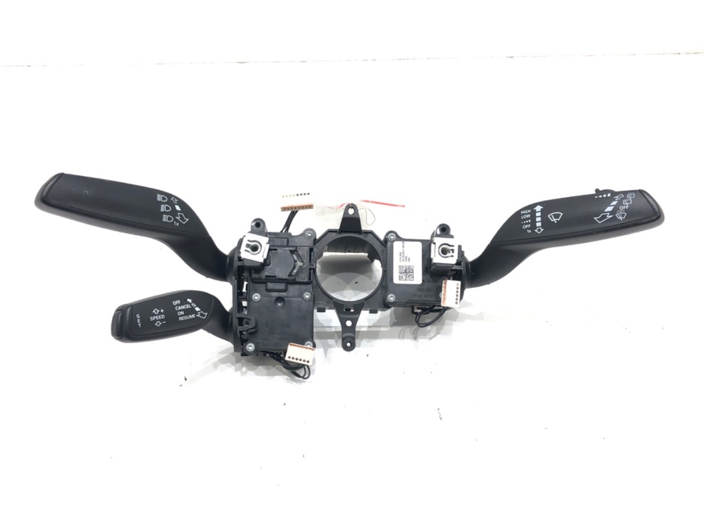 [STARK-665247] Combinado de luces AUDI Q3 (8UB, 8UG) 2.0 TDI 130 kW 2011-2018