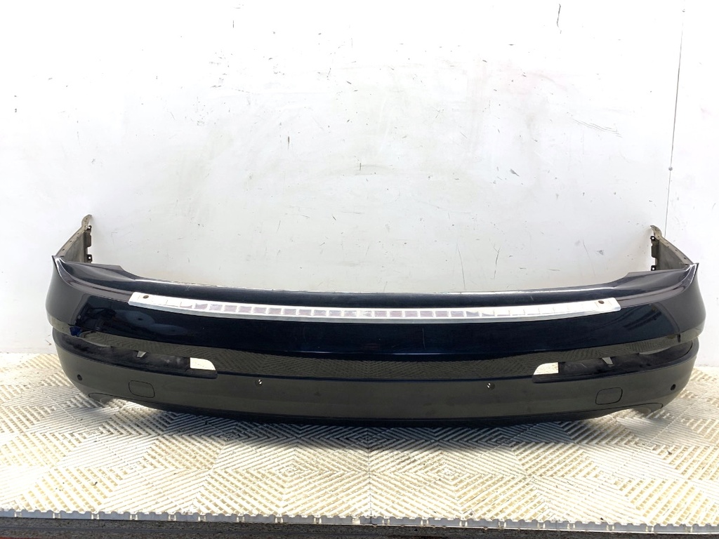 [STARK-715802] Parachoques trasero AUDI Q7 (4LB) 2006-2016