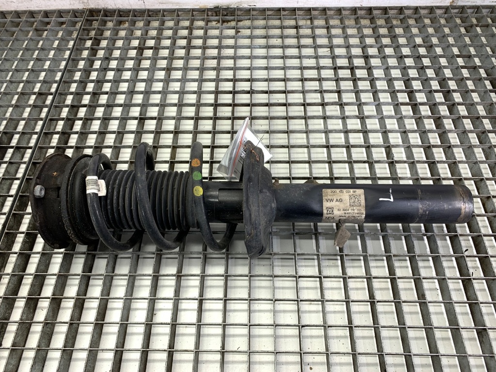 [STARK-753954] Amortiguador delantero izquierdo VW Passat B8 Variant 2014-2022
