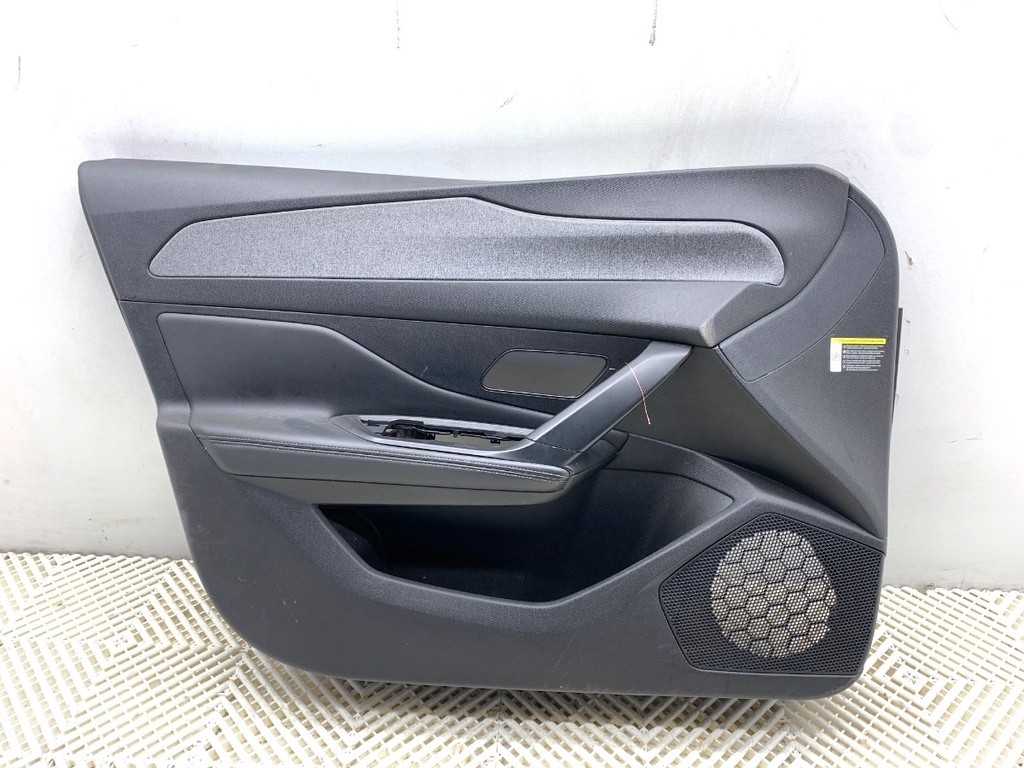 [STARK-794127] Panel de puerta delantero izquierdo PEUGEOT 308 SW III 2021-2022