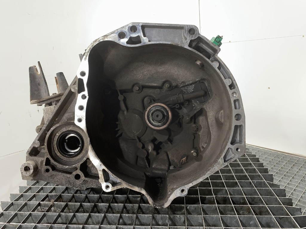 [STARK-797627] Caja de cambios Nissan Note (E11, NE11) 1.4 gasolina 65 kW 2005-2013