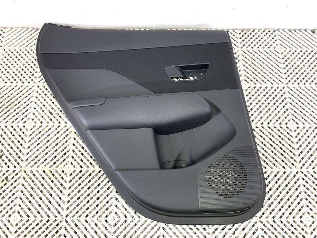 [STARK-807919] Panel de puerta trasera izquierda Hyundai Kona II (SX2) 2022-