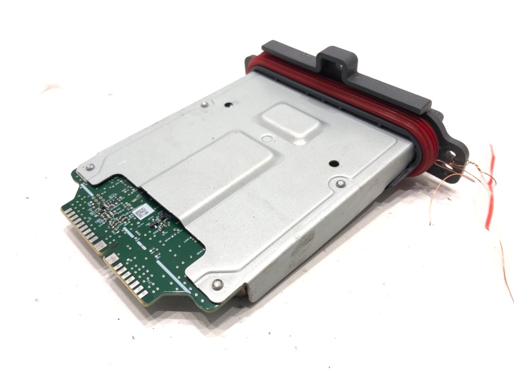 [STARK-808028] Módulo de luz HYUNDAI KONA II (SX2) 2022-