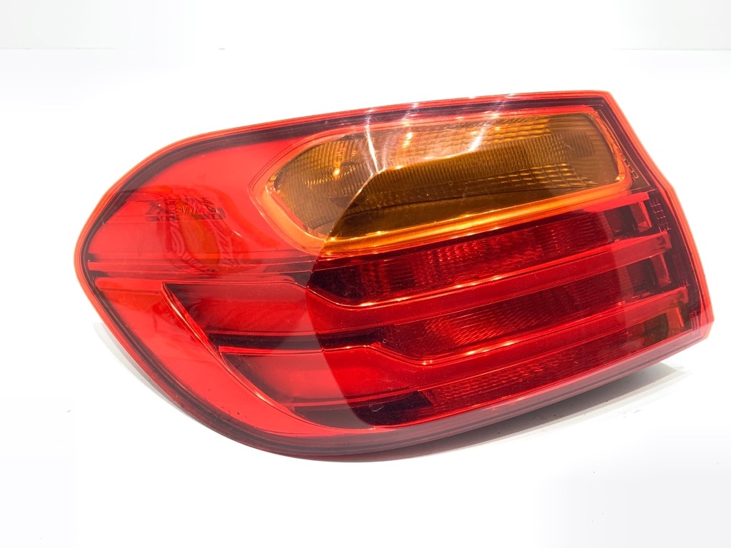 [STARK-818499] Piloto trasero izquierdo BMW 4 Coupé (F32, F82) 2013-2022