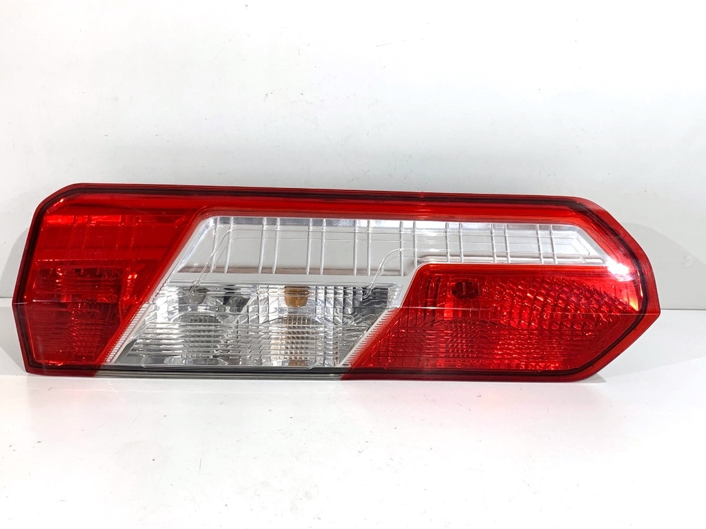 [STARK-837365] Piloto trasero izquierdo FORD TRANSIT V363 Autobus 2013-2022