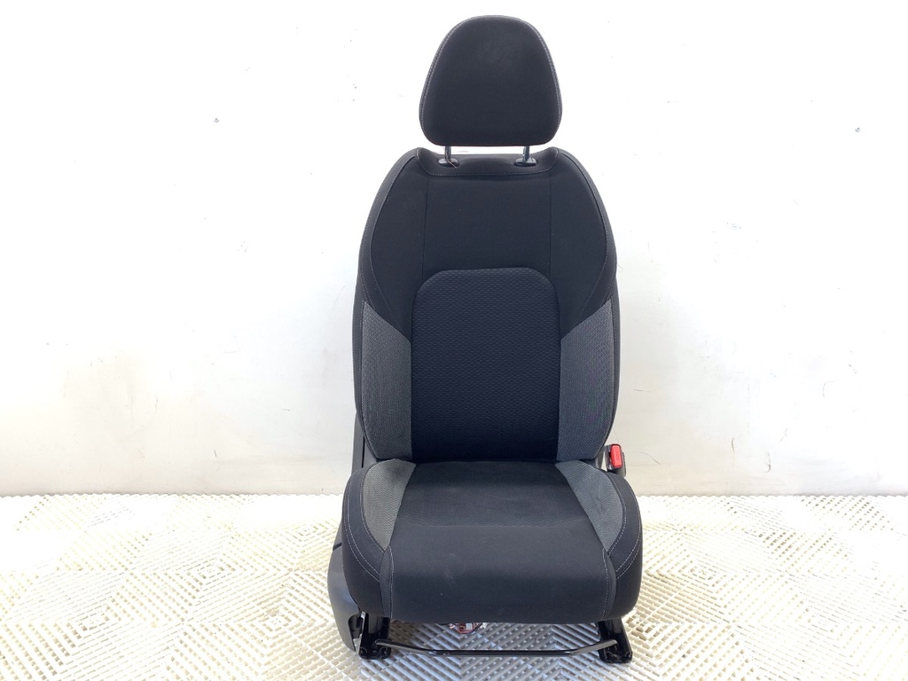 [STARK-842966] Asiento delantero derecho Nissan Qashqai II (J11) 2013-2022